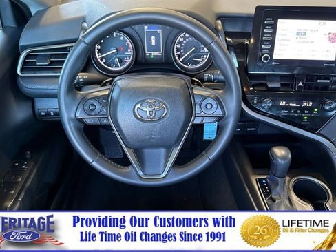 Used 2023 Toyota Camry SE FWD image 14