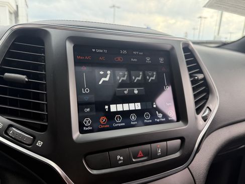 Used 2021 Jeep Cherokee Latitude Lux 80th Anniv w/ Quick Order Package 2YU 80th AWD/4WD image 53
