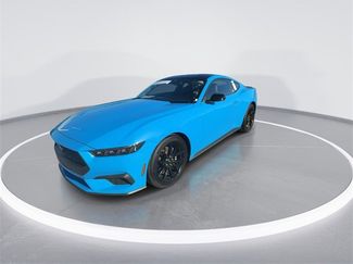 Used 2024 Ford Mustang Premium video 4