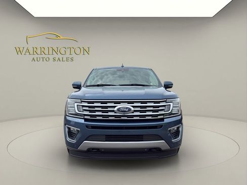 Used 2019 Ford Expedition Limited w/ Equipment Group 302A AWD/4WD image 2