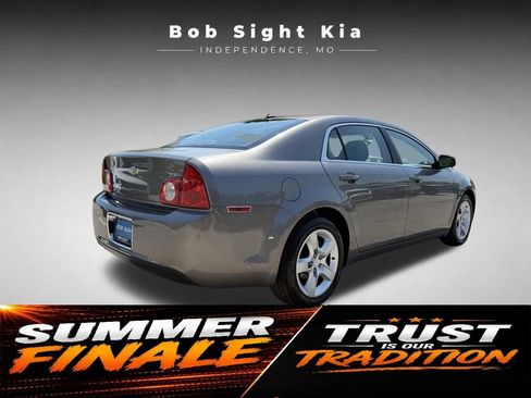 Used 2010 Chevrolet Malibu LS FWD image 15
