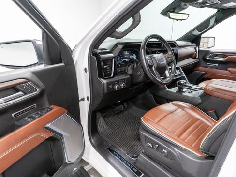 Used 2024 GMC Sierra 1500 Denali Ultimate image 15