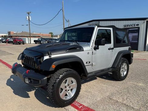 Used 2009 Jeep Wrangler X image 2