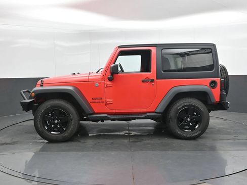 Used 2013 Jeep Wrangler Sport AWD/4WD image 7