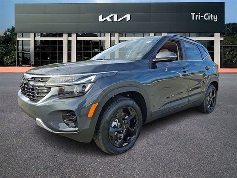 New 2026 Kia Seltos EX image 2