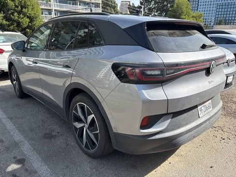 Used 2023 Volkswagen ID.4 S image 3