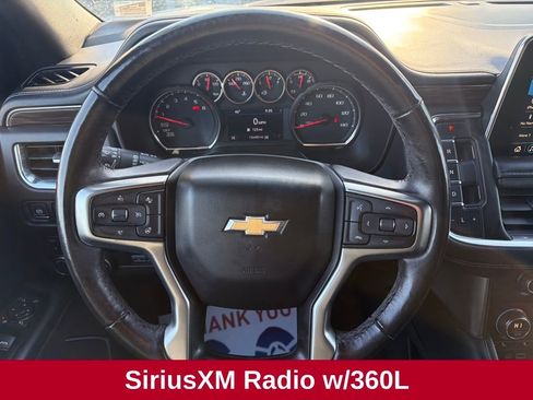 Used 2021 Chevrolet Suburban LT w/ LT Signature Package image 18