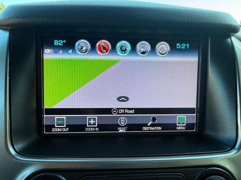 Used 2020 Chevrolet Suburban LT AWD/4WD image 13
