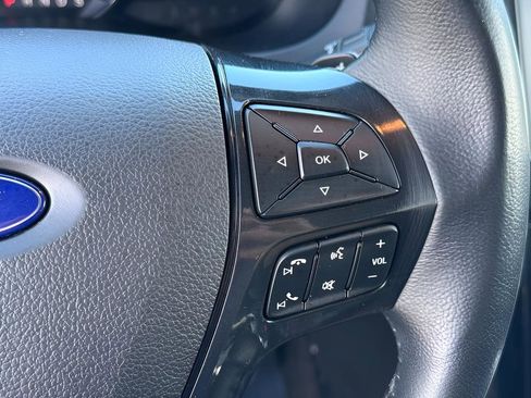 Used 2017 Ford Explorer XLT w/ Equipment Group 202A image 16