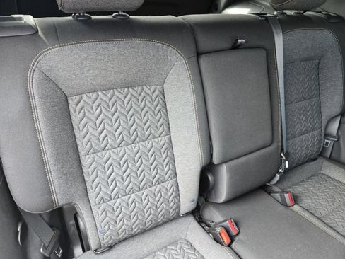 Used 2022 Chevrolet Equinox LT FWD image 18