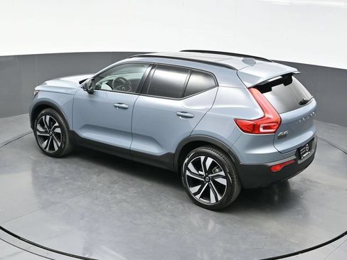 Used 2023 Volvo XC40 B5 Ultimate w/ Protection Package Premier AWD/4WD image 42