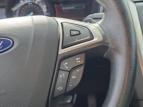 Certified 2018 Ford Fusion SE w/ Fusion SE Technology Package FWD image 12