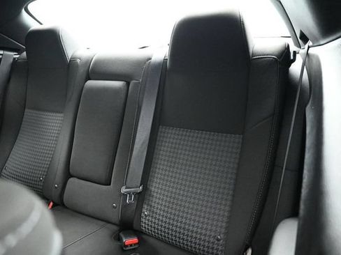 Used 2021 Dodge Challenger R/T Scat Pack RWD image 9