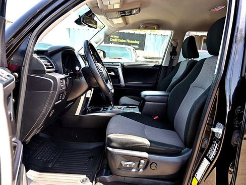 Used 2020 Toyota 4Runner SR5 RWD image 18