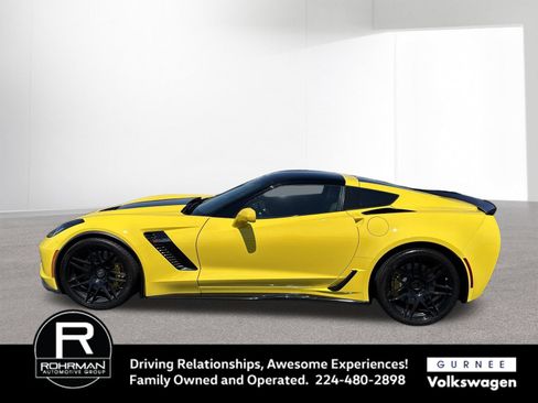 Used 2016 Chevrolet Corvette Z06 w/ 2LZ Preferred Equipment Group RWD image 6