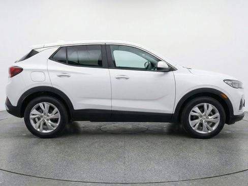 Used 2025 Buick Encore GX Preferred FWD image 11