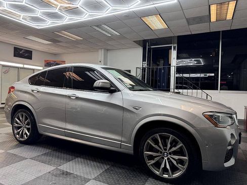 Used 2016 BMW X4 M40i AWD/4WD image 3