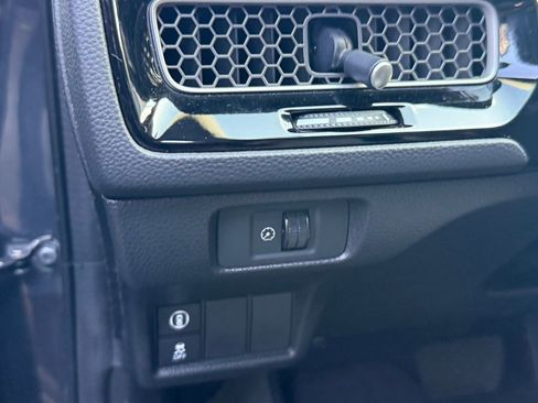 Used 2022 Honda Civic EX image 16