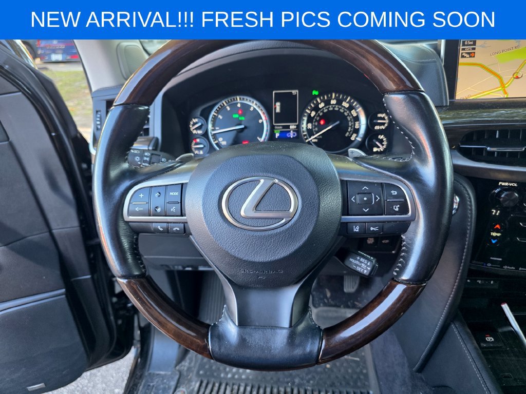 Used 2017 Lexus LX 570 4WD w/ Luxury Package image 12