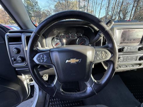 Used 2019 Chevrolet Silverado 1500 LT image 31