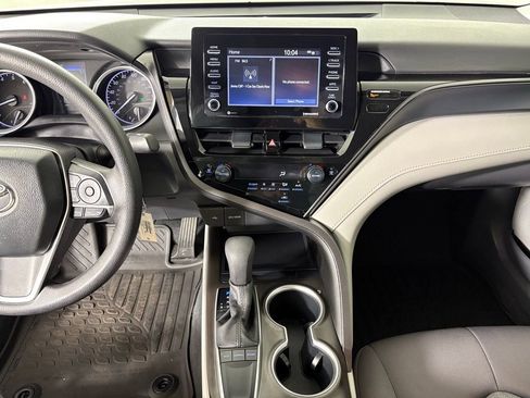 Used 2023 Toyota Camry LE image 22