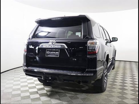 Used 2024 Toyota 4Runner Limited AWD/4WD image 5