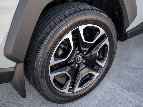 Used 2019 Toyota RAV4 Adventure image 7