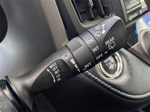 Used 2018 Toyota RAV4 XLE image 22