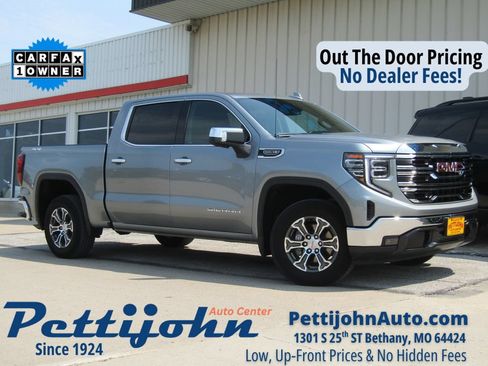 Used 2025 GMC Sierra 1500 SLT AWD/4WD image 1
