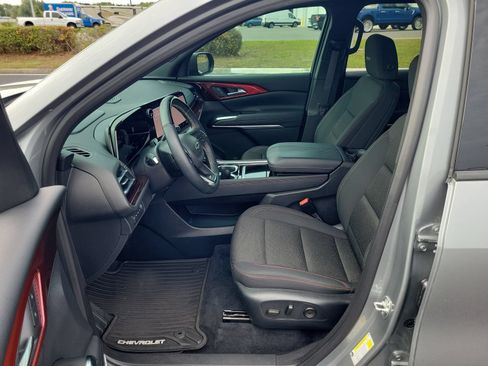 Used 2024 Chevrolet Traverse Z71 w/ Enhanced Driving Package AWD/4WD image 20