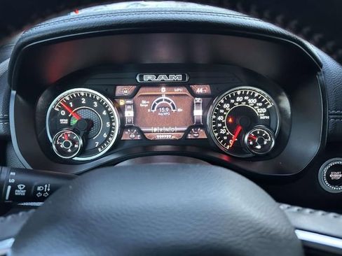 Used 2023 RAM 1500 Laramie image 14