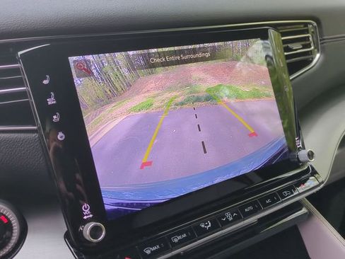 New 2026 Jeep Grand Wagoneer Limited AWD/4WD image 37