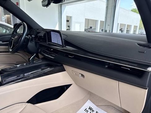 Certified 2023 Cadillac Escalade Premium Luxury AWD/4WD image 52