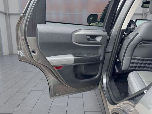 Used 2025 Ford Bronco Sport Badlands image 18