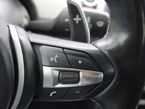 Used 2015 BMW M5 image 22