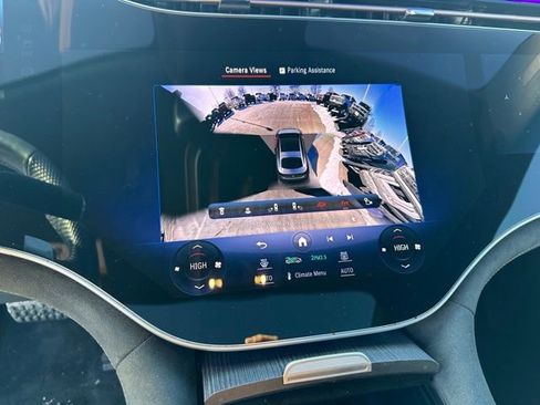 Used 2023 Mercedes-Benz EQS 580 4MATIC Sedan image 25