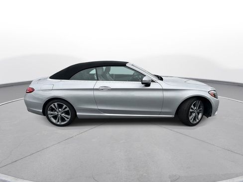 Used 2017 Mercedes-Benz C 300 Cabriolet image 4
