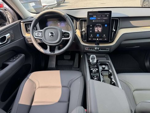 Used 2026 Volvo XC60 B5 Plus w/ Protection Package Premier AWD/4WD image 11