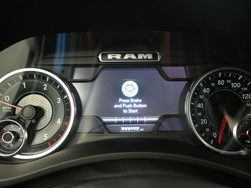 Used 2022 RAM 3500 Laramie w/ Night Edition image 12