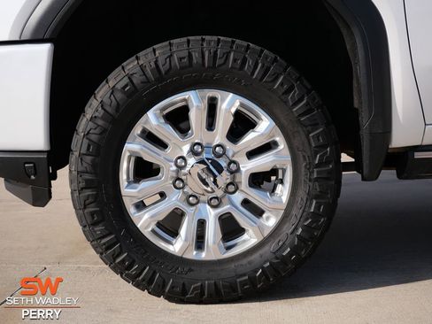 Used 2023 GMC Sierra 2500 Denali w/ Denali Ultimate Package image 9