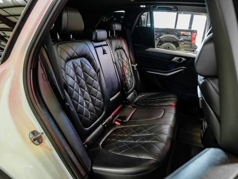 Used 2023 BMW X5 sDrive40i image 34