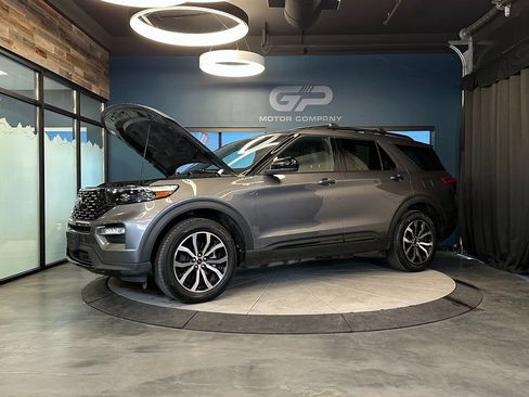 Used 2022 Ford Explorer ST-Line w/ Class IV Trailer Tow Package image 27