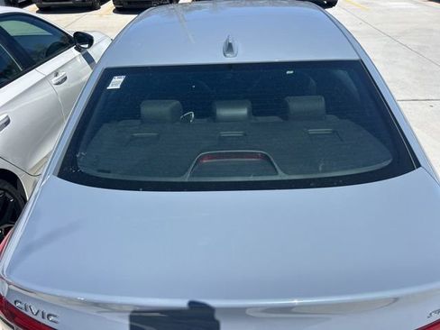 Used 2024 Honda Civic Sport image 7