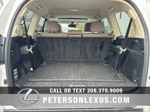 Used 2022 Lexus GX 460 Premium image 21