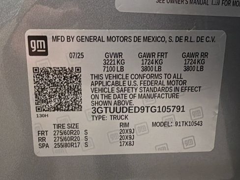 Used 2026 GMC Sierra 1500 SLT w/ SLT Premium Plus Package AWD/4WD image 44