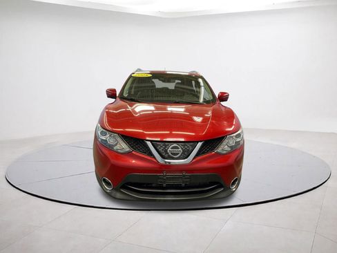 Used 2018 Nissan Rogue Sport SL w/ SL Premium Package AWD/4WD image 2