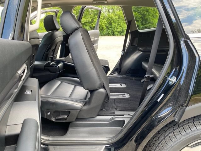 Used 2025 Kia Telluride S FWD image 35