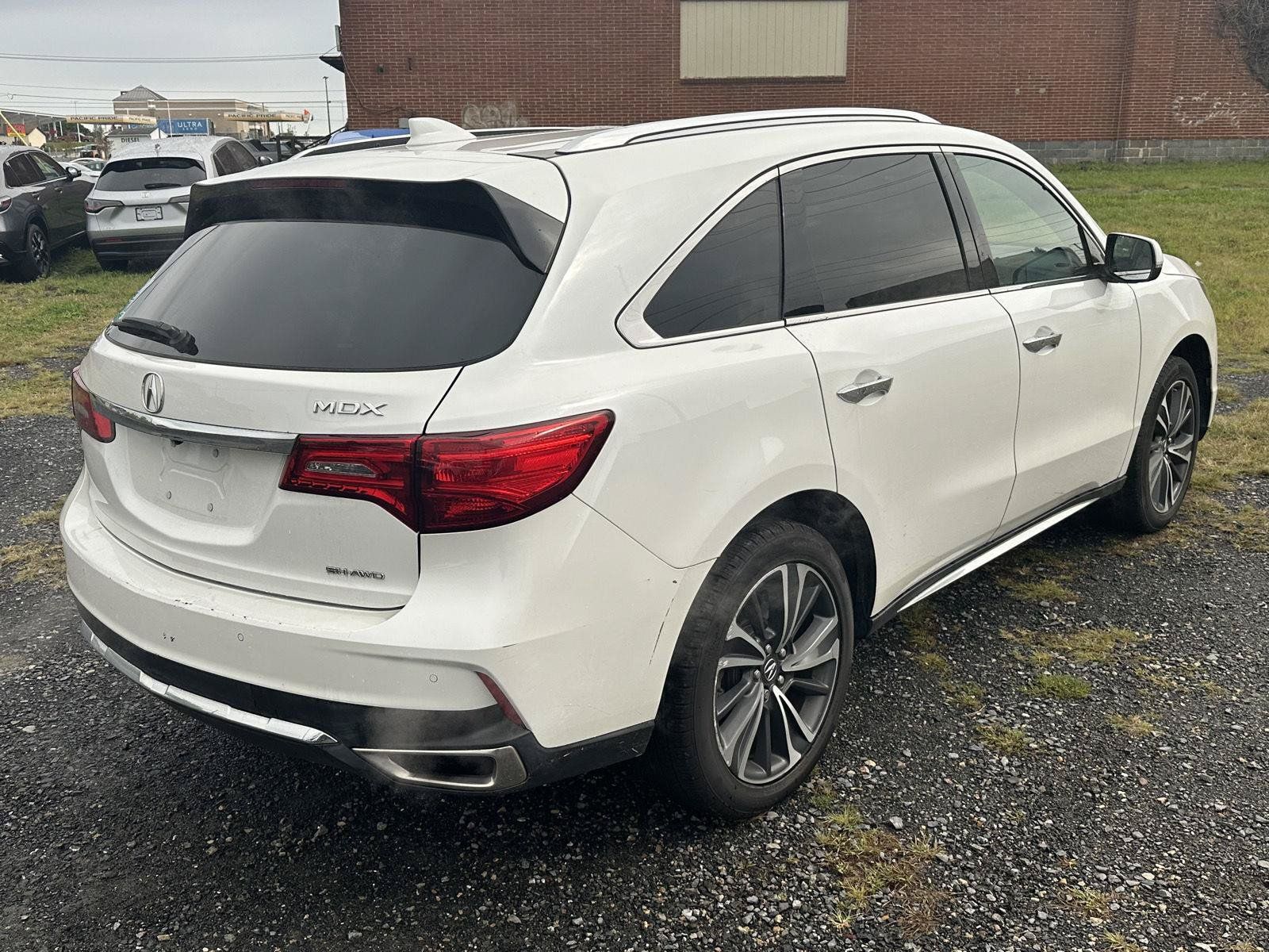 Used 2020 Acura MDX w/ Technology Package AWD/4WD image 8