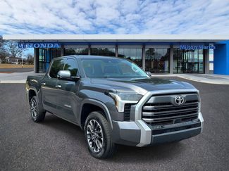 Used 2023 Toyota Tundra Limited w/ Power Package AWD/4WD video 1