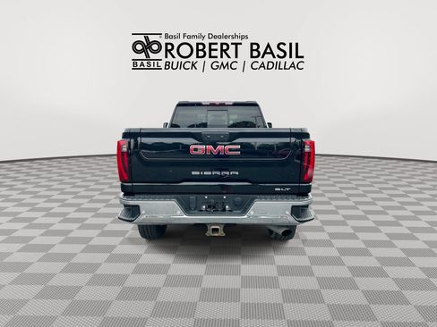 Used 2024 GMC Sierra 2500 SLT w/ SLT Premium Package AWD/4WD image 7